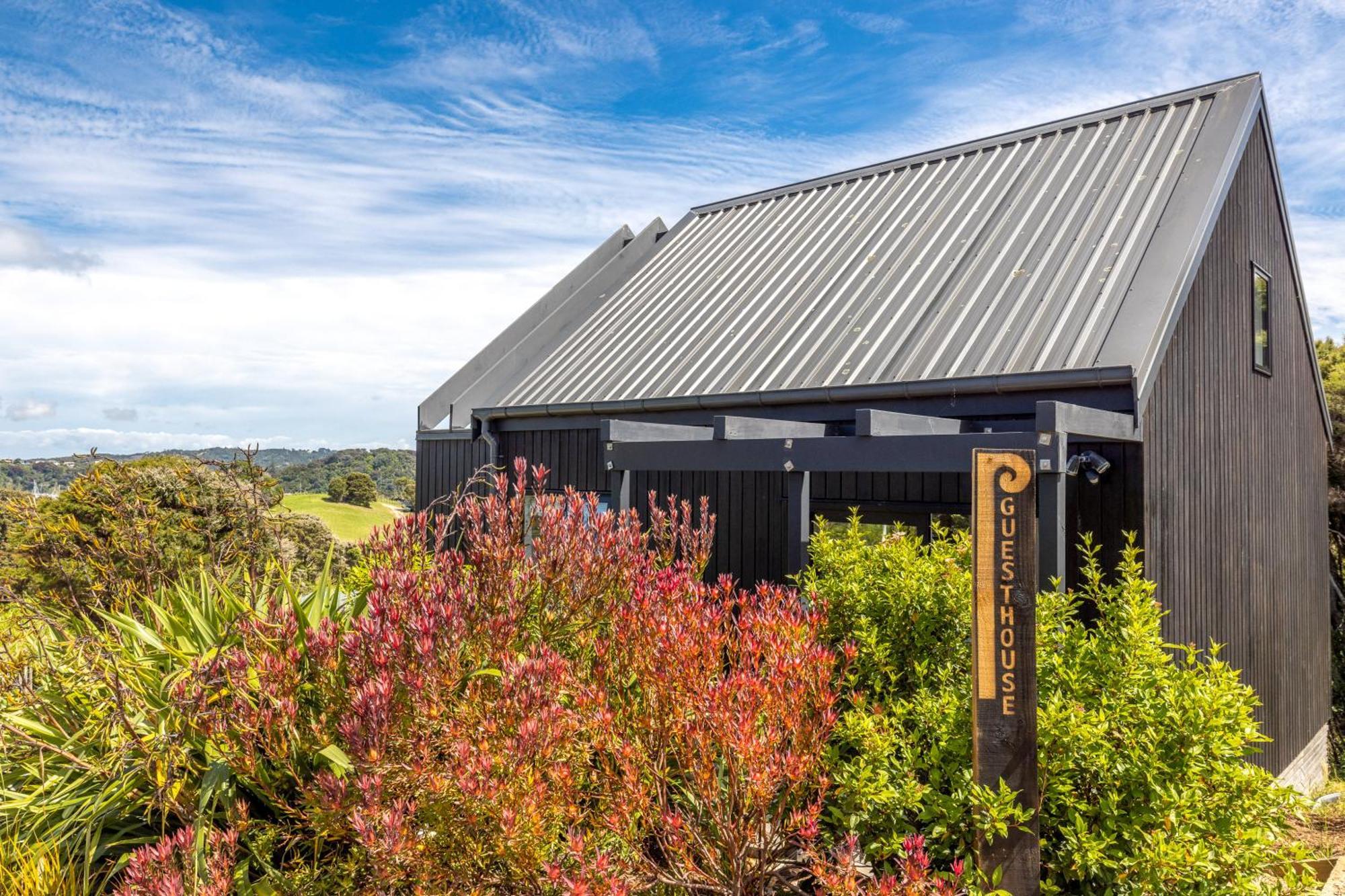 The Guest House At Te Whau Retreat - Stay Waiheke Omiha Bagian luar foto